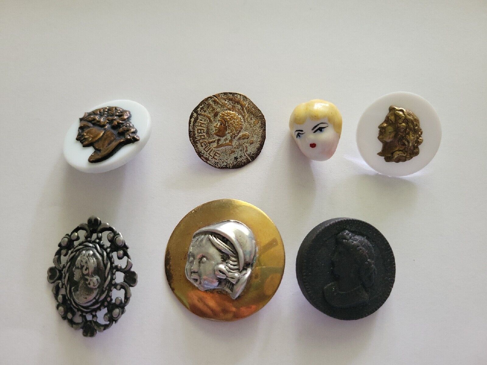 Vintage Button Lot Of 7 PEOPLE
