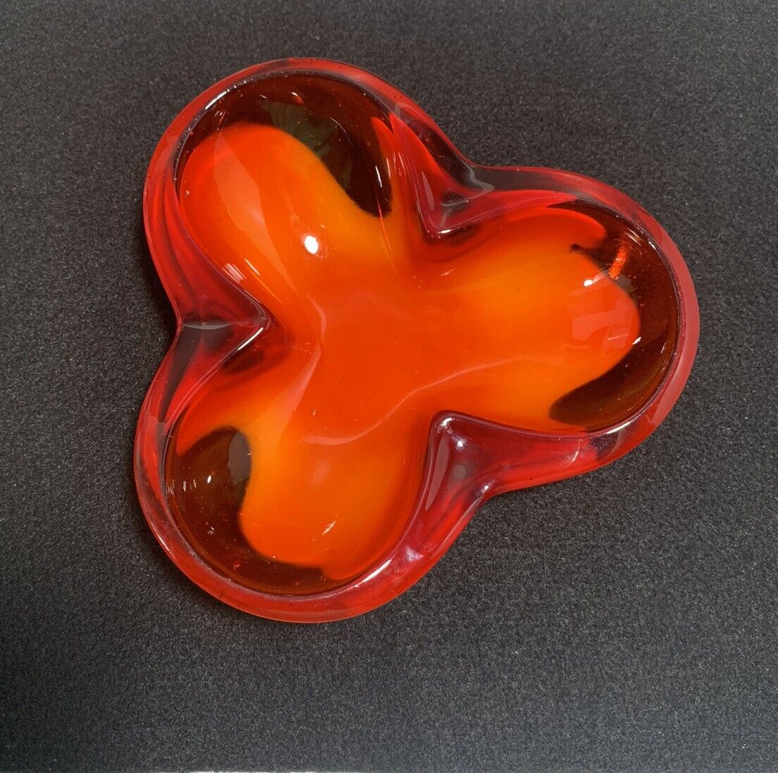 Vtg MCM Amberina SASAKI Glass Orange Yellow Red Clover Shaped Bowl/Ashtray
