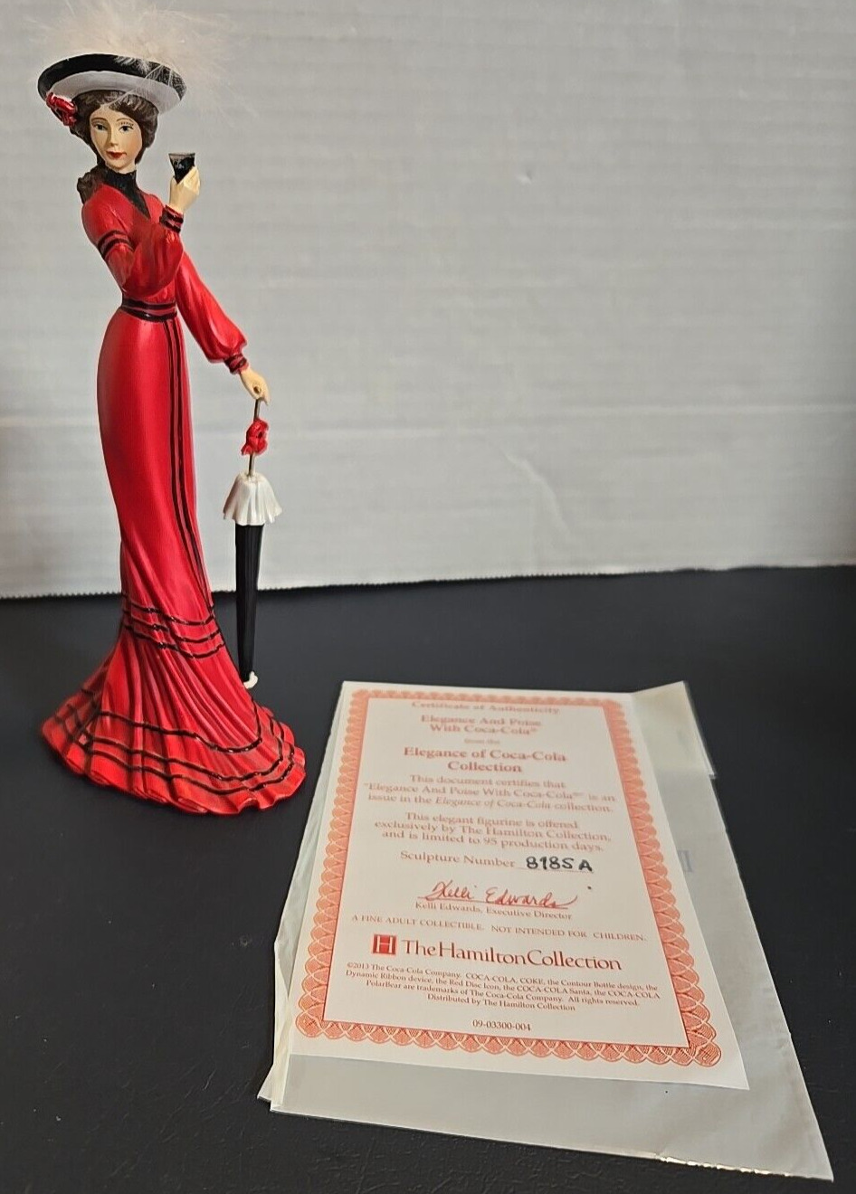 2013 The Hamilton Collection Elegance & Poise Coca Cola 7.5 in Limited Figurine
