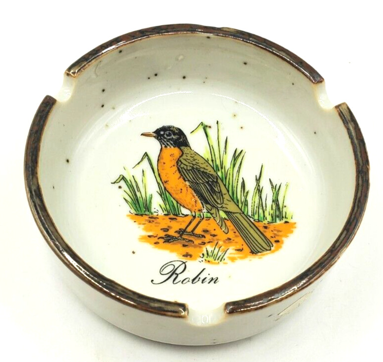 A PRICE IMPORT Bird Ashtrays Robin  Japan