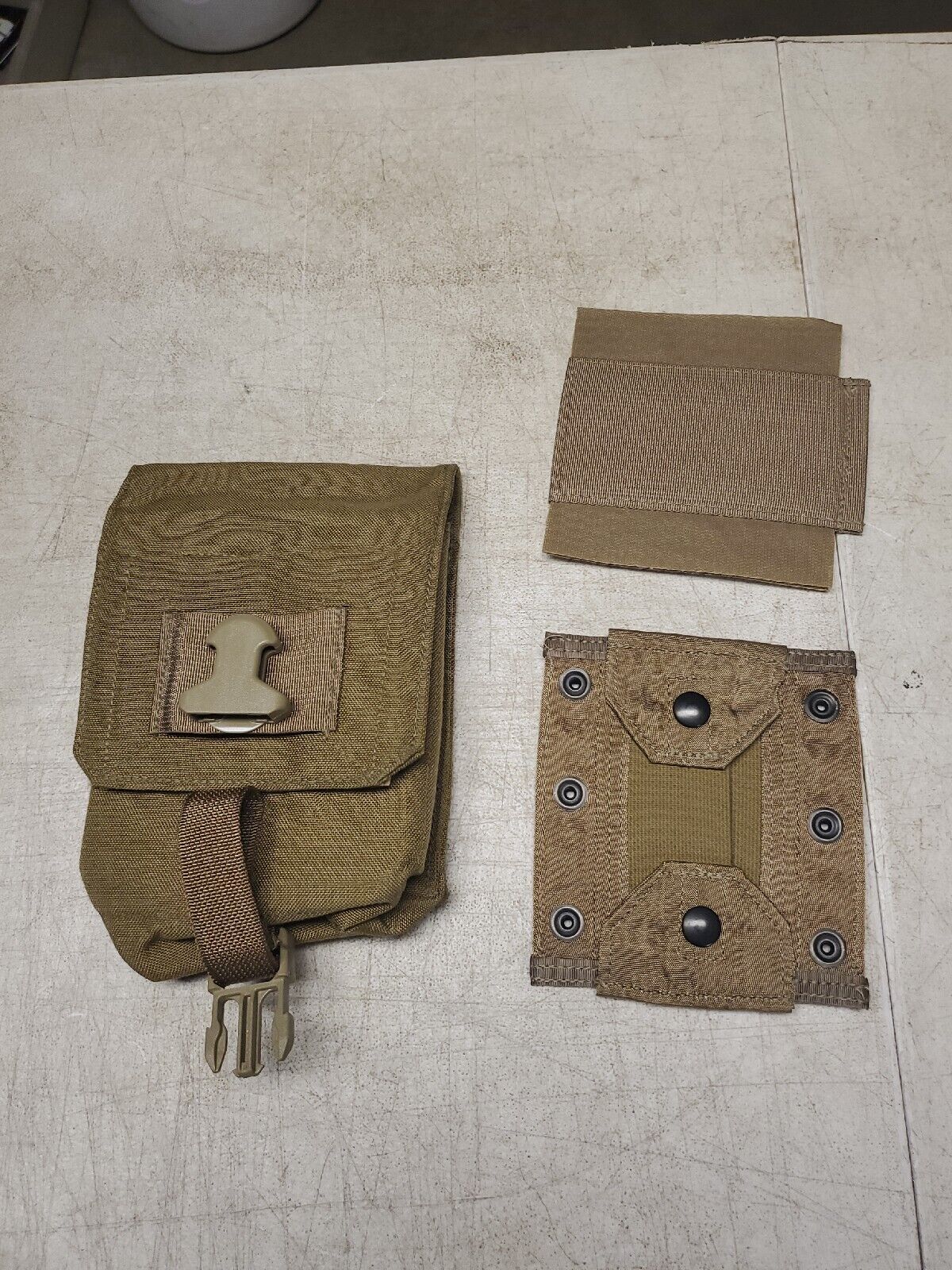 New USMC M-60 Ammo Pouch Coyote Unused Unissued Clean