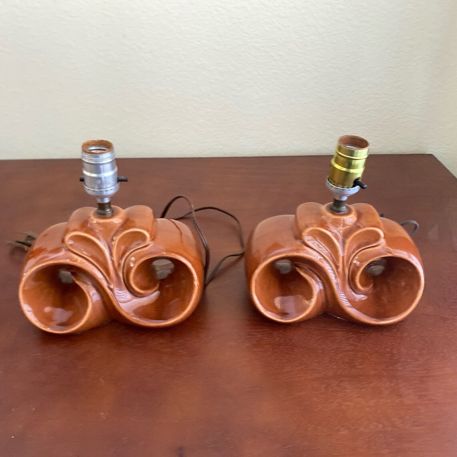 Vintage Pair Of Brown Mid century Modern lamps 