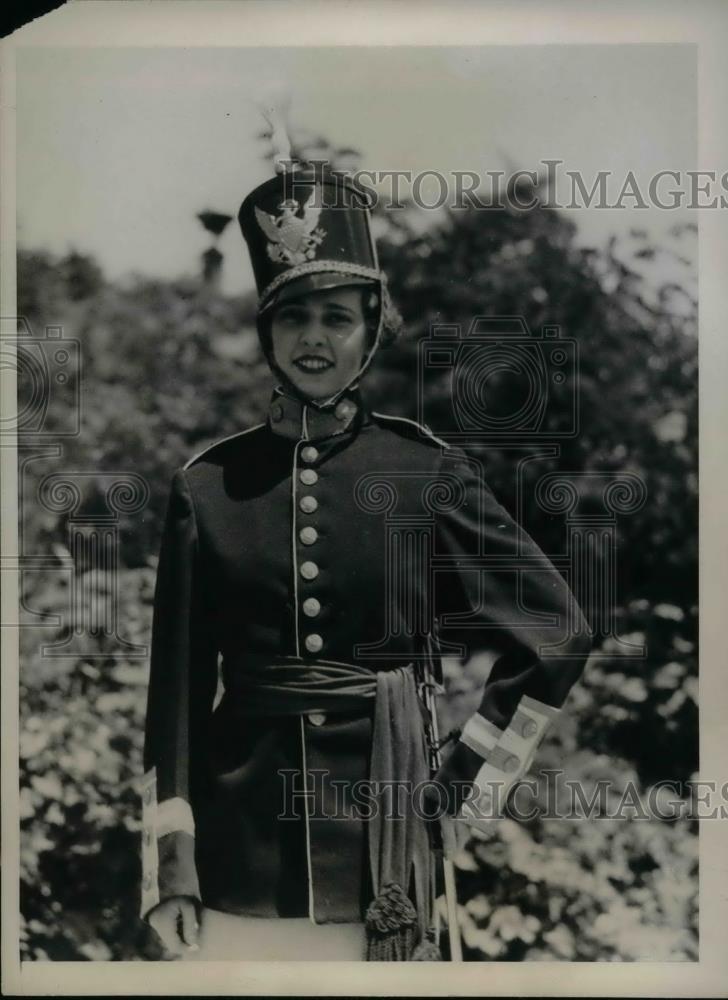 1934 Press Photo Martha Morrison, Queen pf Rhododendron Festival in N.C.