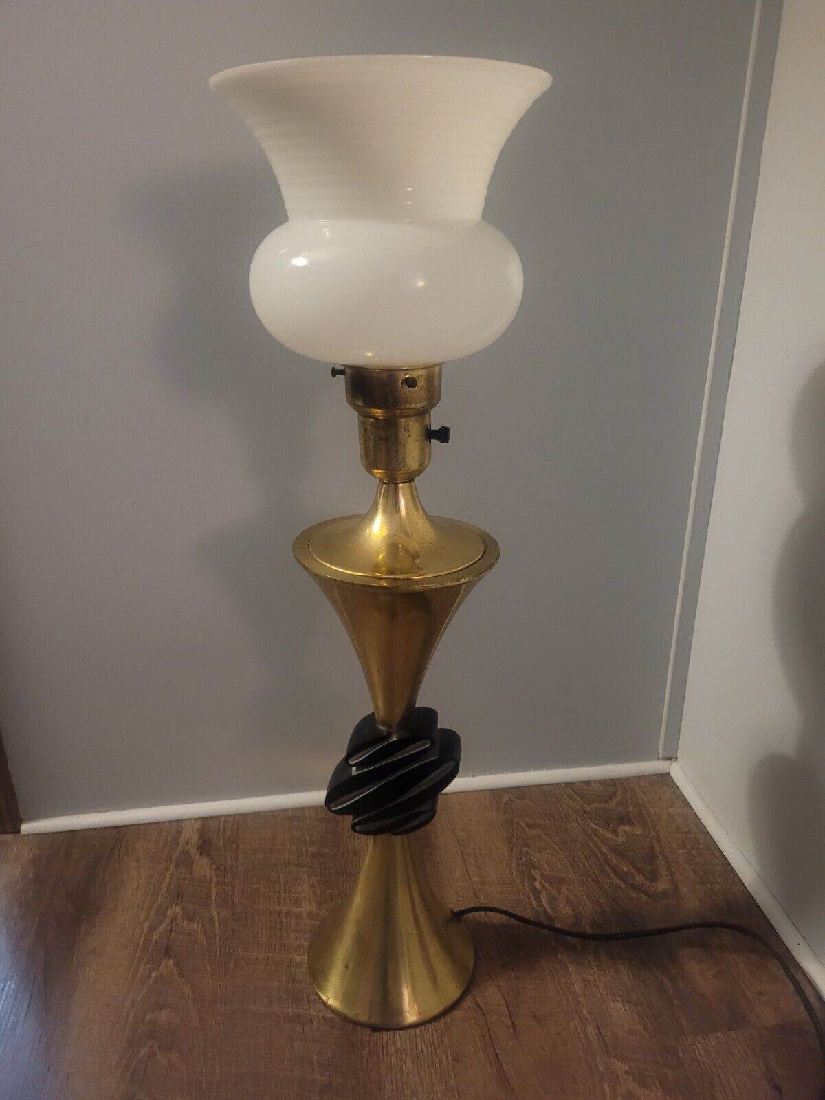 Atomic Black Lucite Brass Torch Table Lamp Glass Shade 40\'s 50\'s Vintage 