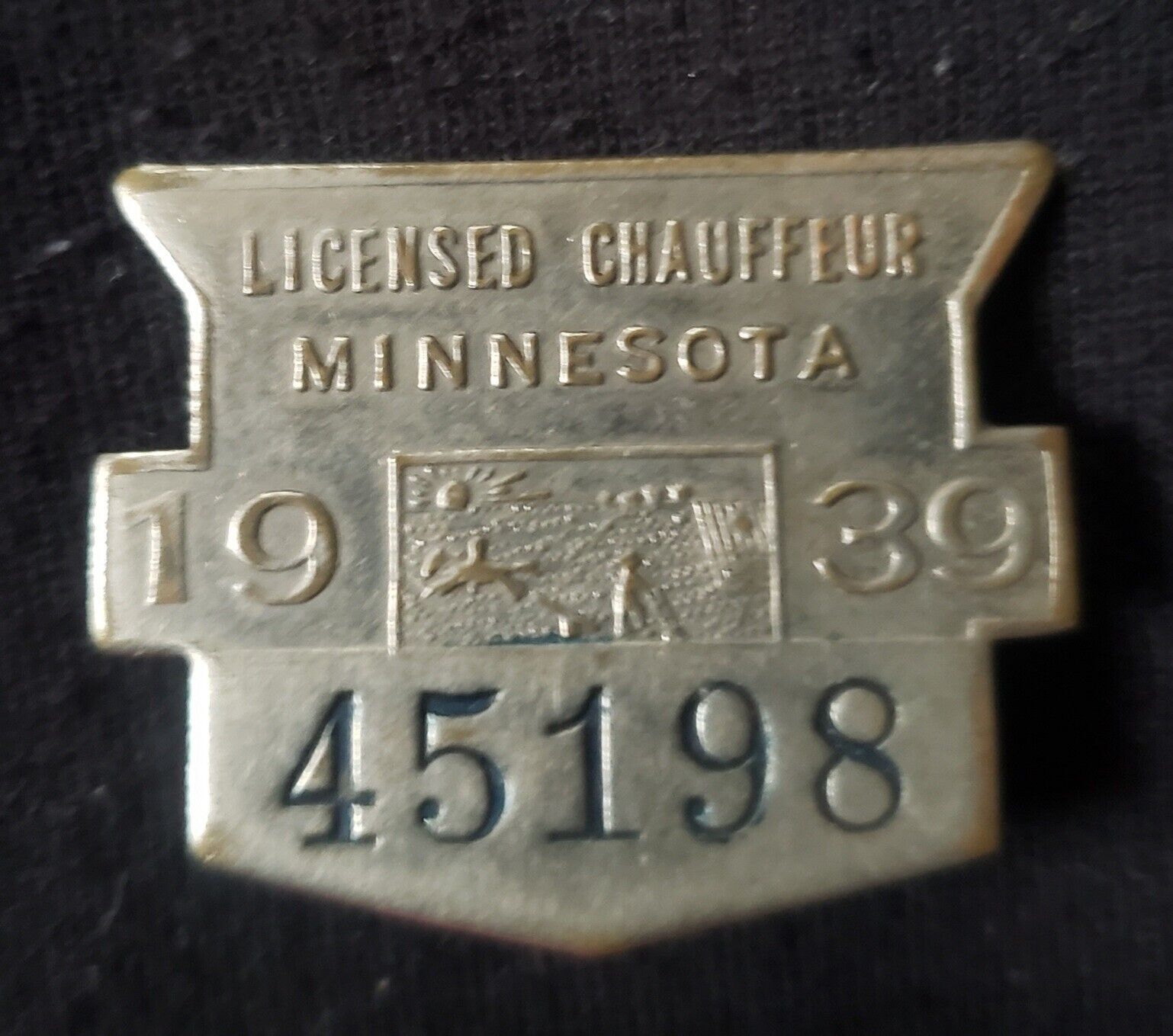 Vintage Chauffeur pin Minnesota 1939 #B4
