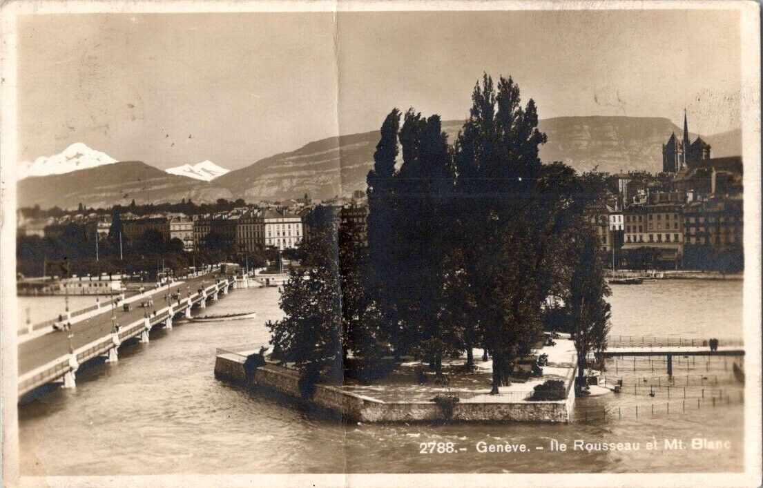 Vintage real photo postcard- Genève. - fle Rousseau et Mt. Blanc posted 1917