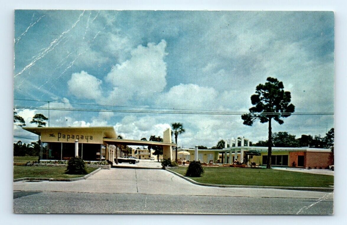 Postcard FL 1962 Fort Walton Beach The Papagaya Motel Photo View M8