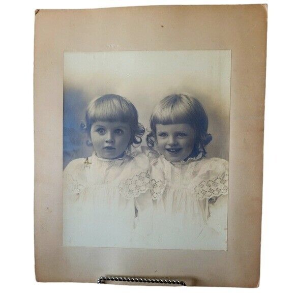 Antique Portrait Photo of Twin Sisters Early 1900\'s Page Boy Haircut White Lace