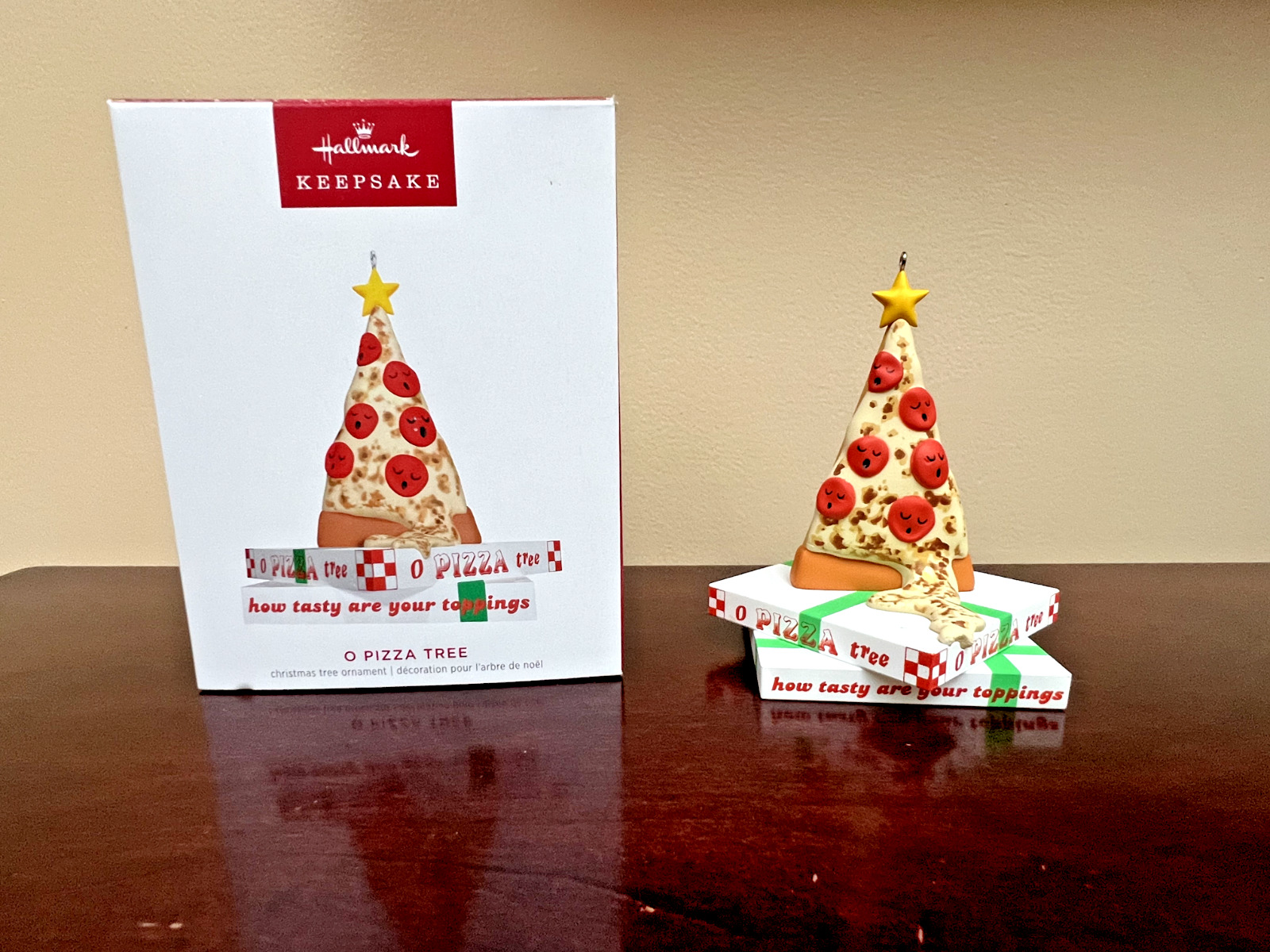 2023 Hallmark Ornament O Pizza Tree