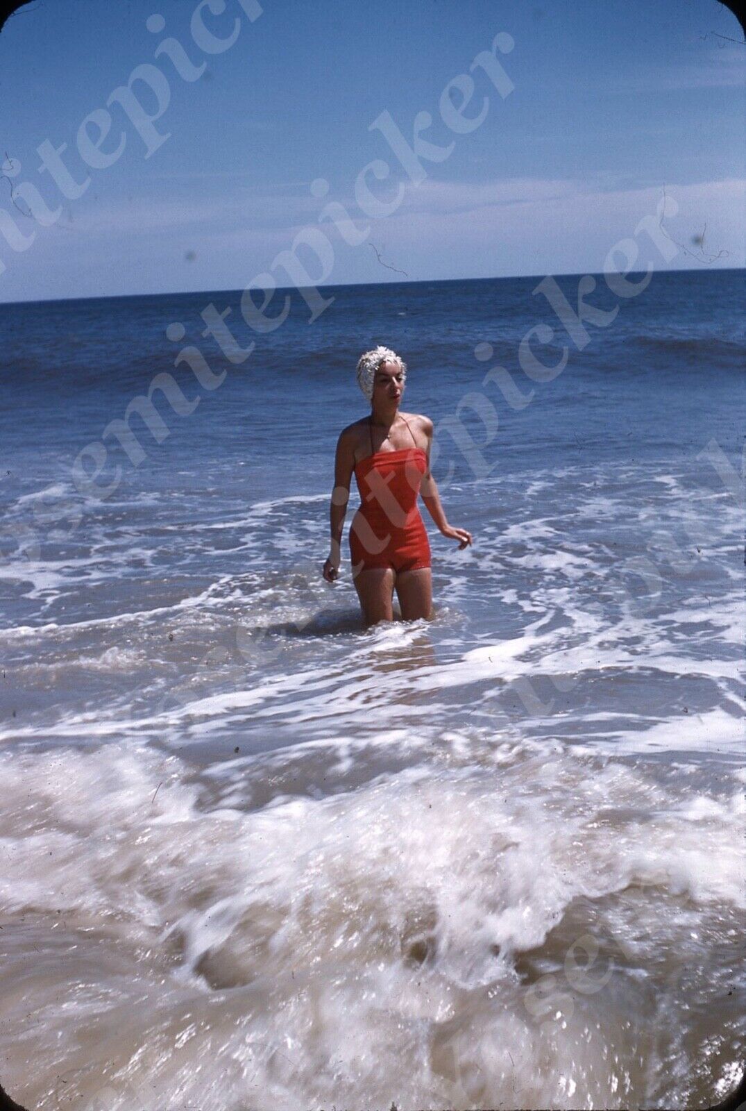 Sl44  Original Slide  1950’s  pretty young lady  Ocean View 450a