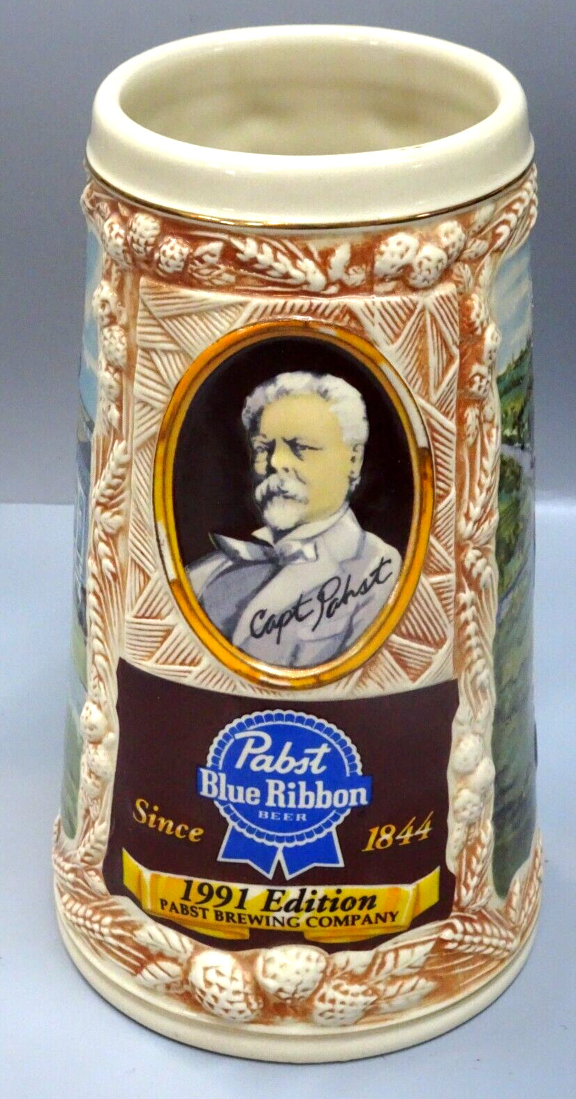 Vintage 1991 Pabst Blue  Ribbon Beer 1991 Edition Stein 8\