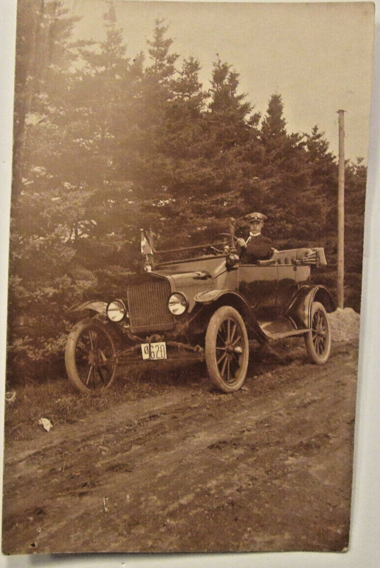 1917 FORD MODEL T Touring w/ Chauffer in SWEDEN? , 5 3/8\
