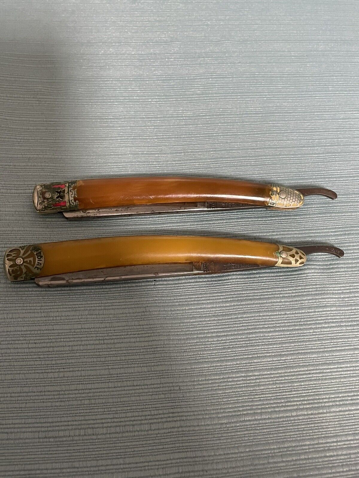 Lot of 2 F.W. Engels Straight Razors / Leader & Special
