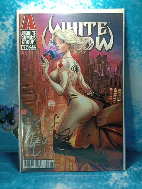 White Widow #5 Signed by Benny Powell with COA By Street Level Hero 2020