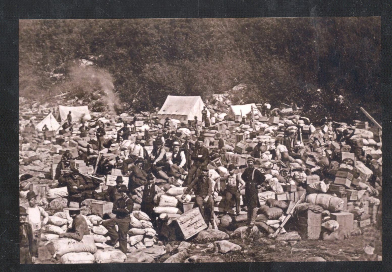 REAL PHOTO DYEA ALASKA GOLD RUSH CROWDED MINERS MIGRATING POSTCARD COPY