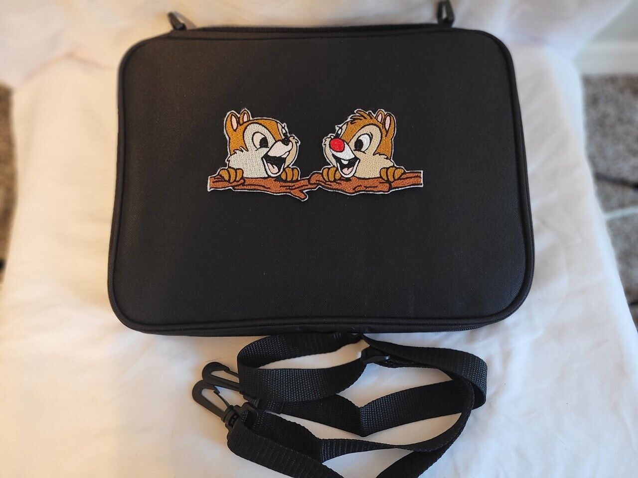 Embroidery Chip n Dale Tree Branch Pin Collection Book Bag   Disney Pin Trading