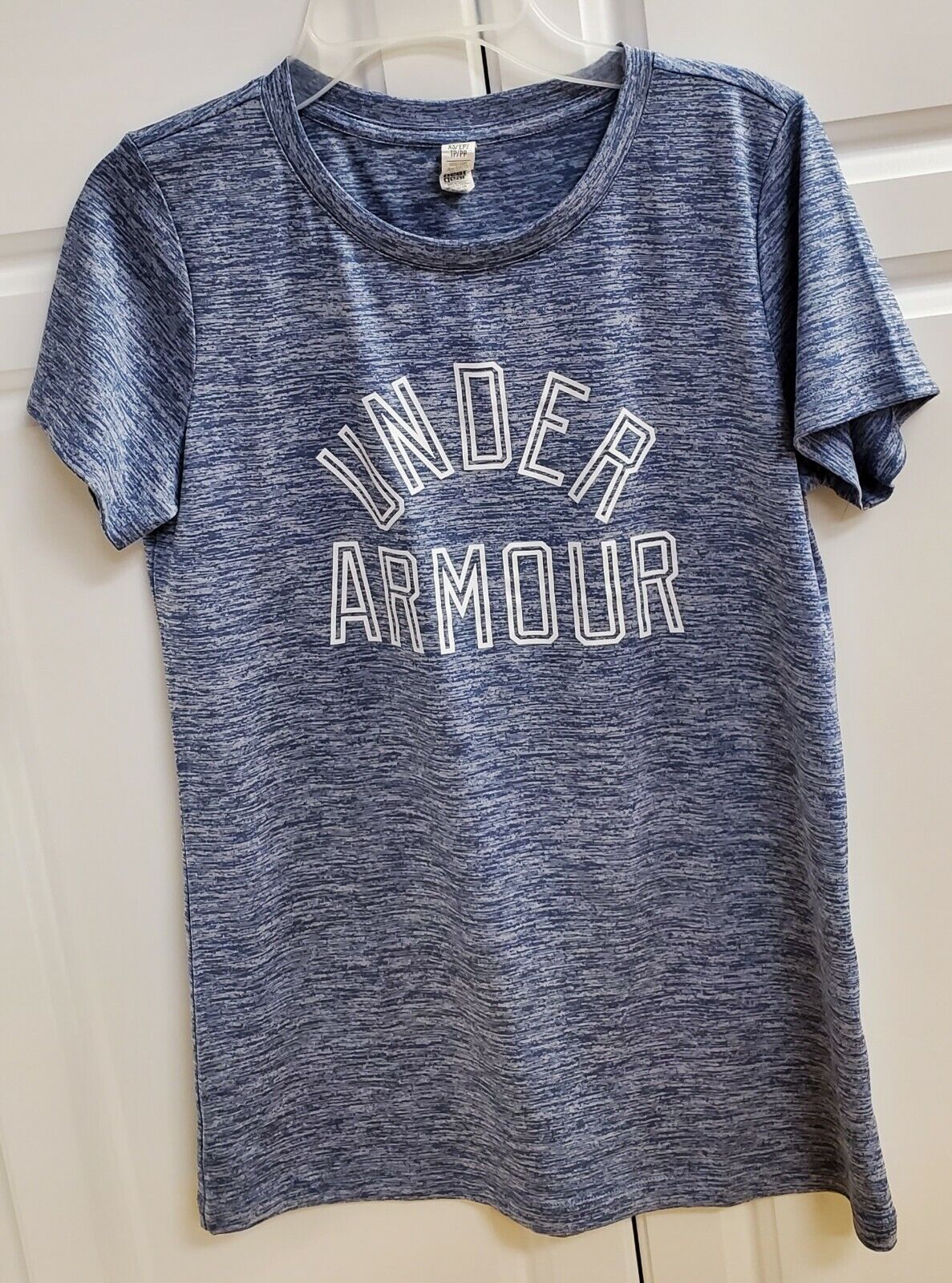 UNDER ARMOUR Women\'s Size XS Blue/Gray Crew Neck T-Shirt Top