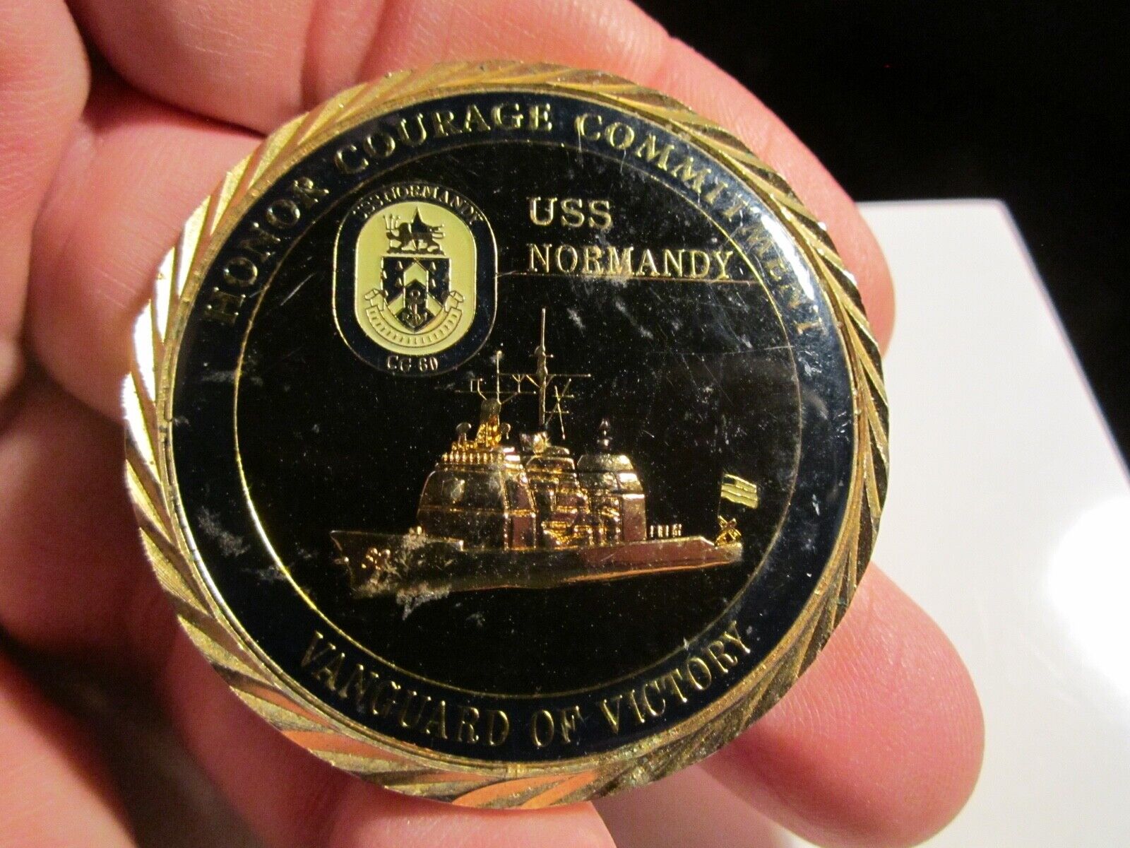 U.S.S. NORMANDY CHALLENGE COIN VANGUARD OF VICTORY COMMAND MASTER CHIEF 2\