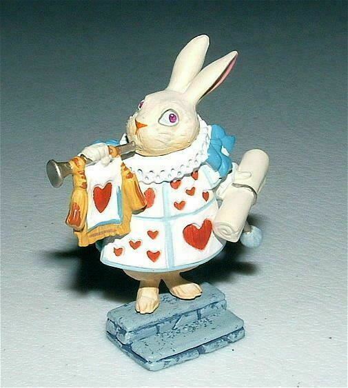 KAIYODO Alice In Wonderland WHITE RABBIT /TRUMPET Mini Figure SIR JOHN TENNIEL