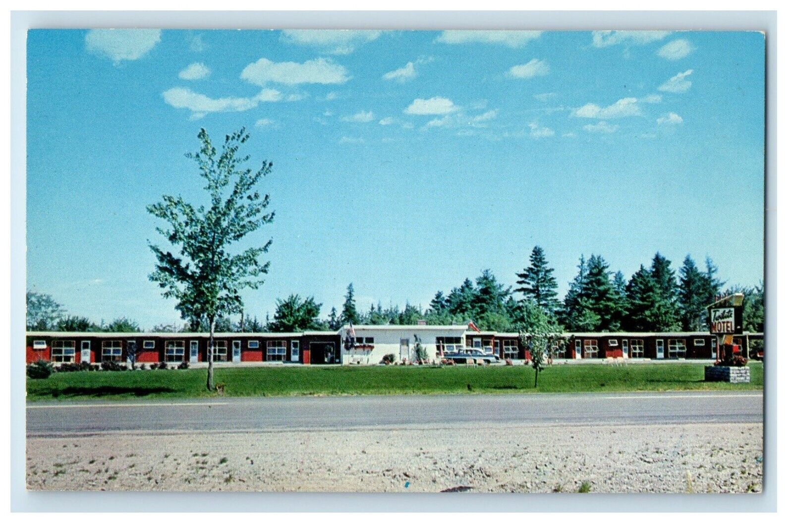 c1950\'s View Of Twilite Motel Ellsworth Maine ME Unposted Antique Postcard