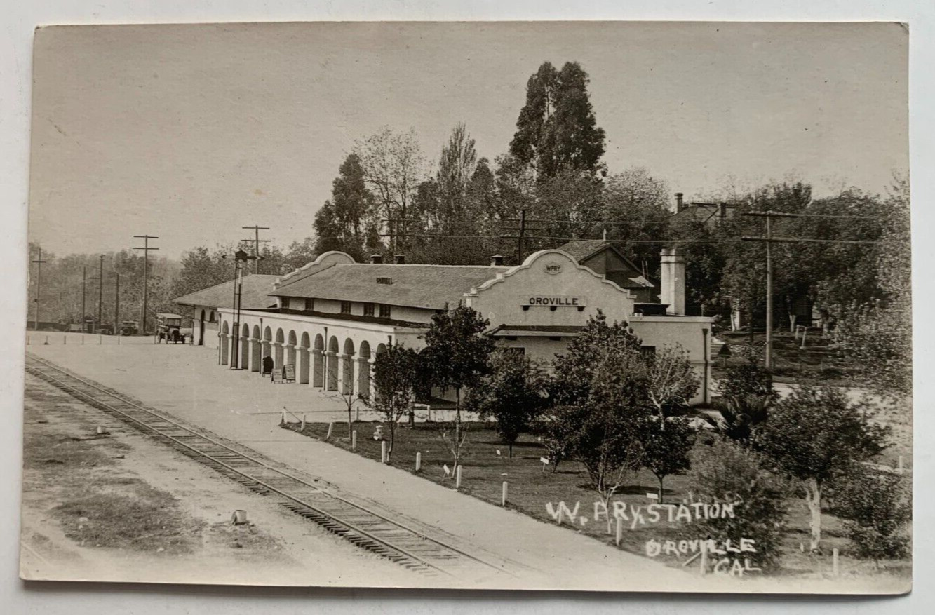 ca 1920s RR RPPC Postcard Oroville CA Depot Western Pacific RY Railroad Station