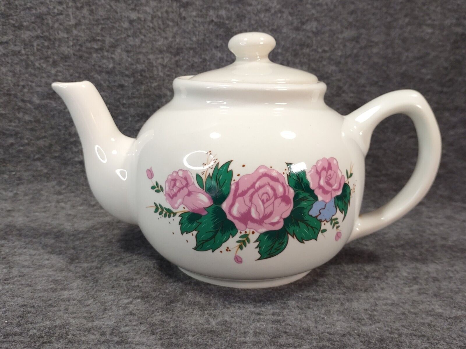 Interpur White Teapot W/ Pink Roses 1989 - 5” Vintage Tea Party - Taiwan 