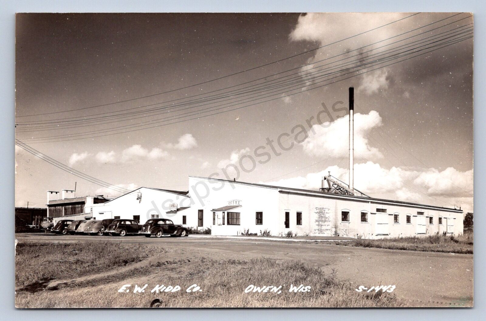 JH6/ Owen Wisconsin RPPC Postcard c1940s E.W. Kidd Co Factory Neillsville 285