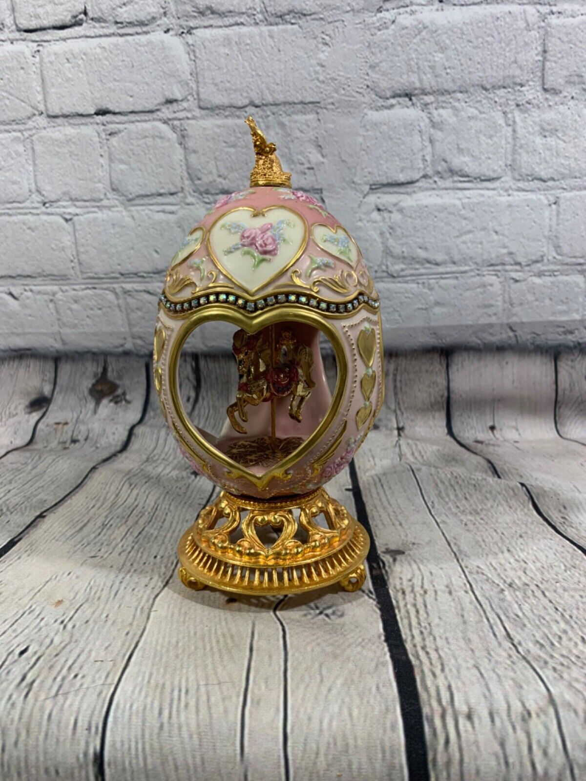 Vintage Franklin Mint Faberge Musical Carousel Horse Egg TFM 96 Music Box Roses
