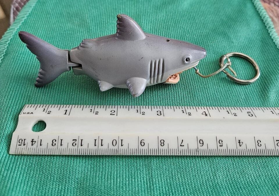 Shark Week Hungry Shark Eating Swimmer Pull Cord String Keychain - Not working