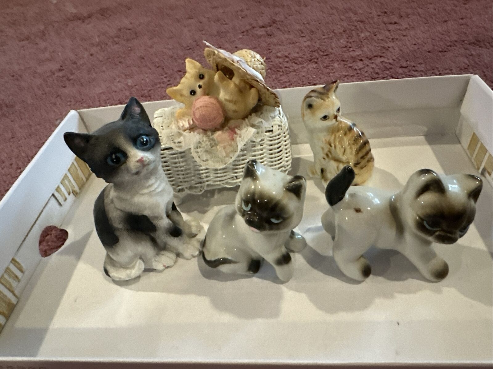 Set of 5 Vintage Bone China Kittens Cat group Ornaments Different Poses
