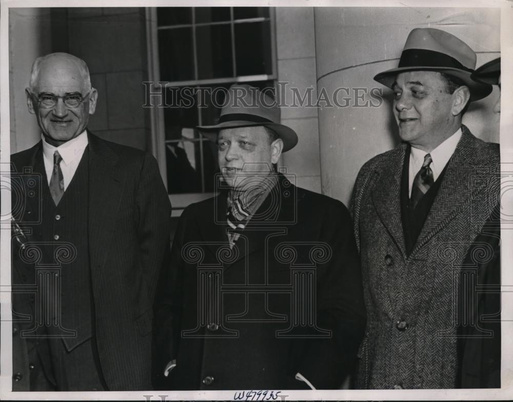 1938 Press Photo Alexander Williams, Nathan Silverman, Joseph Silverman at trial