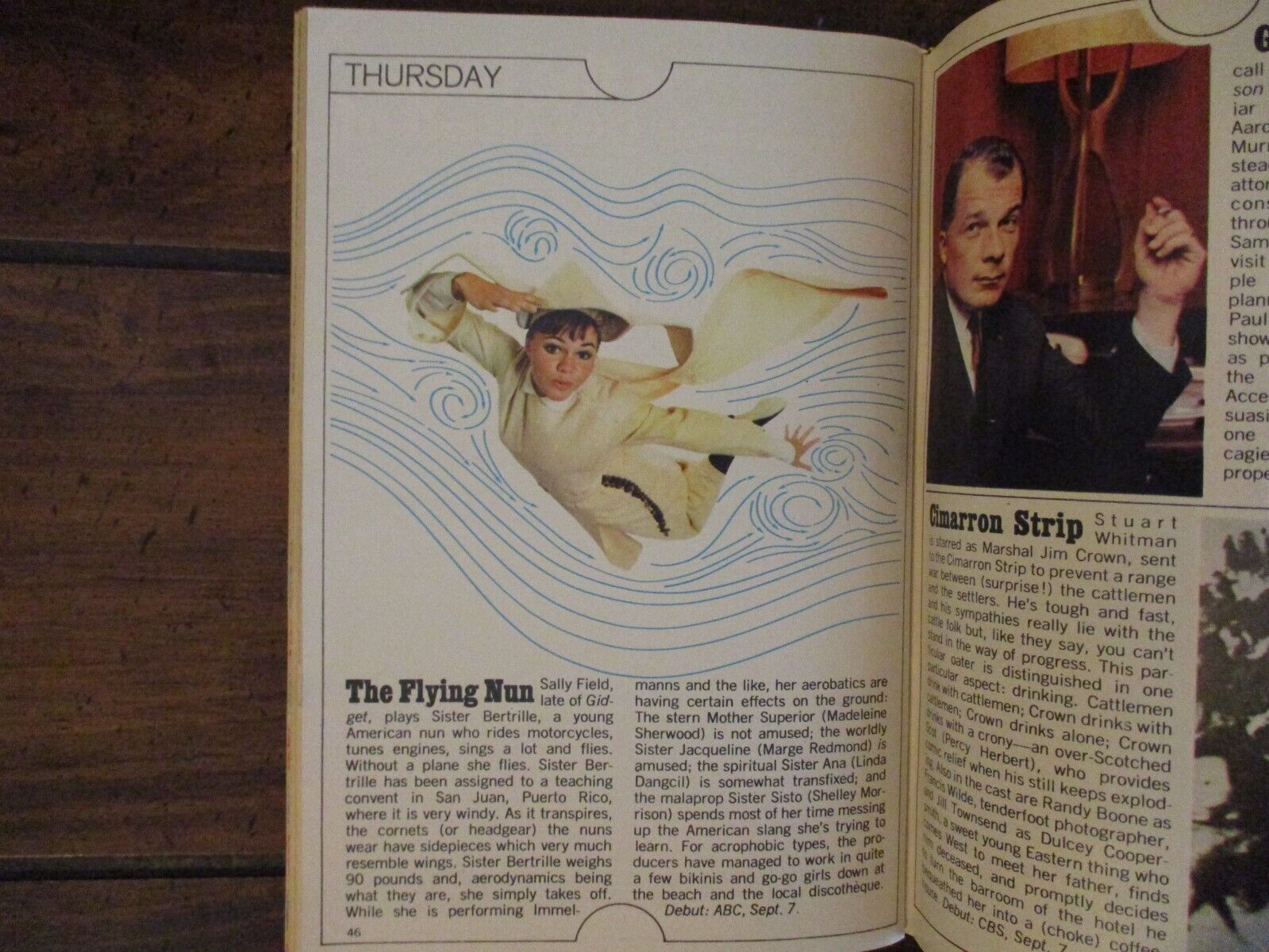Se-1967 FALL PREVIEW TV Guide(THE FLYING NUN/HIGH CHAPARRAL/MANNIX/MAYA/IRONSIDE