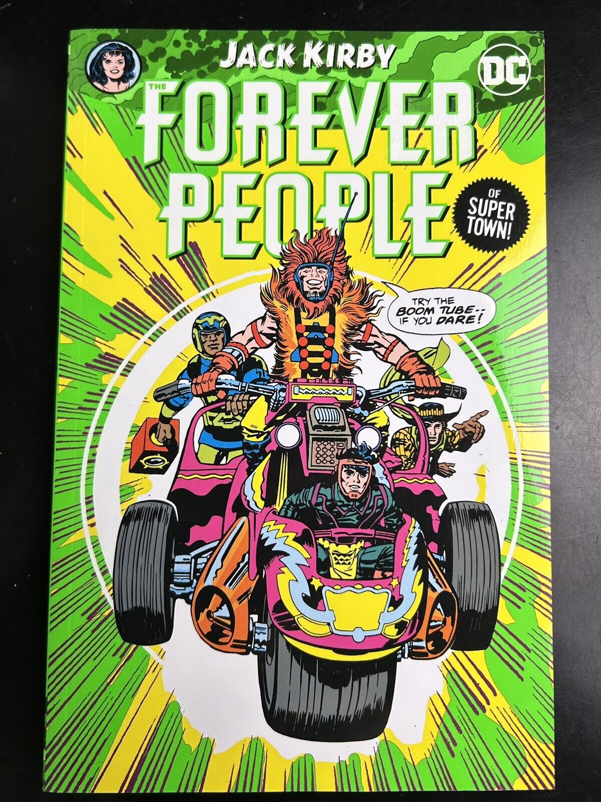 The Forever People by Jack Kirby by Jack Kirby: NEW