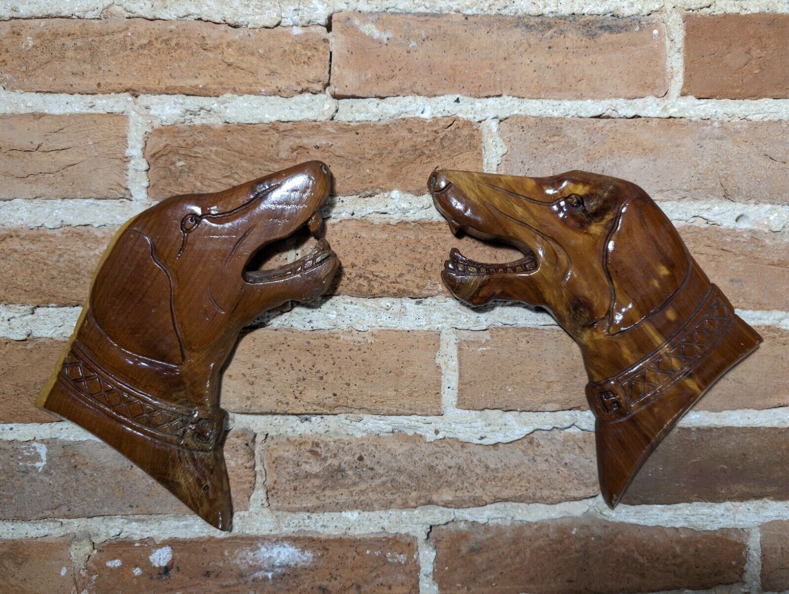 Vtg Set of Labrador Retriever or Pointers Hand Carved Dog Heads Wall Decorations