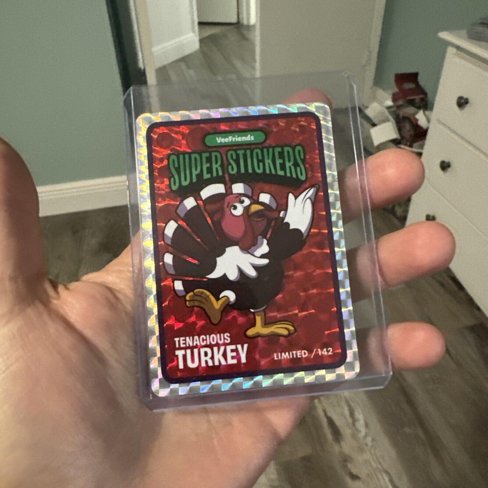 VeeFriends Super Stickers Tenacious Turkey Limited  /142 Cranberry Ice