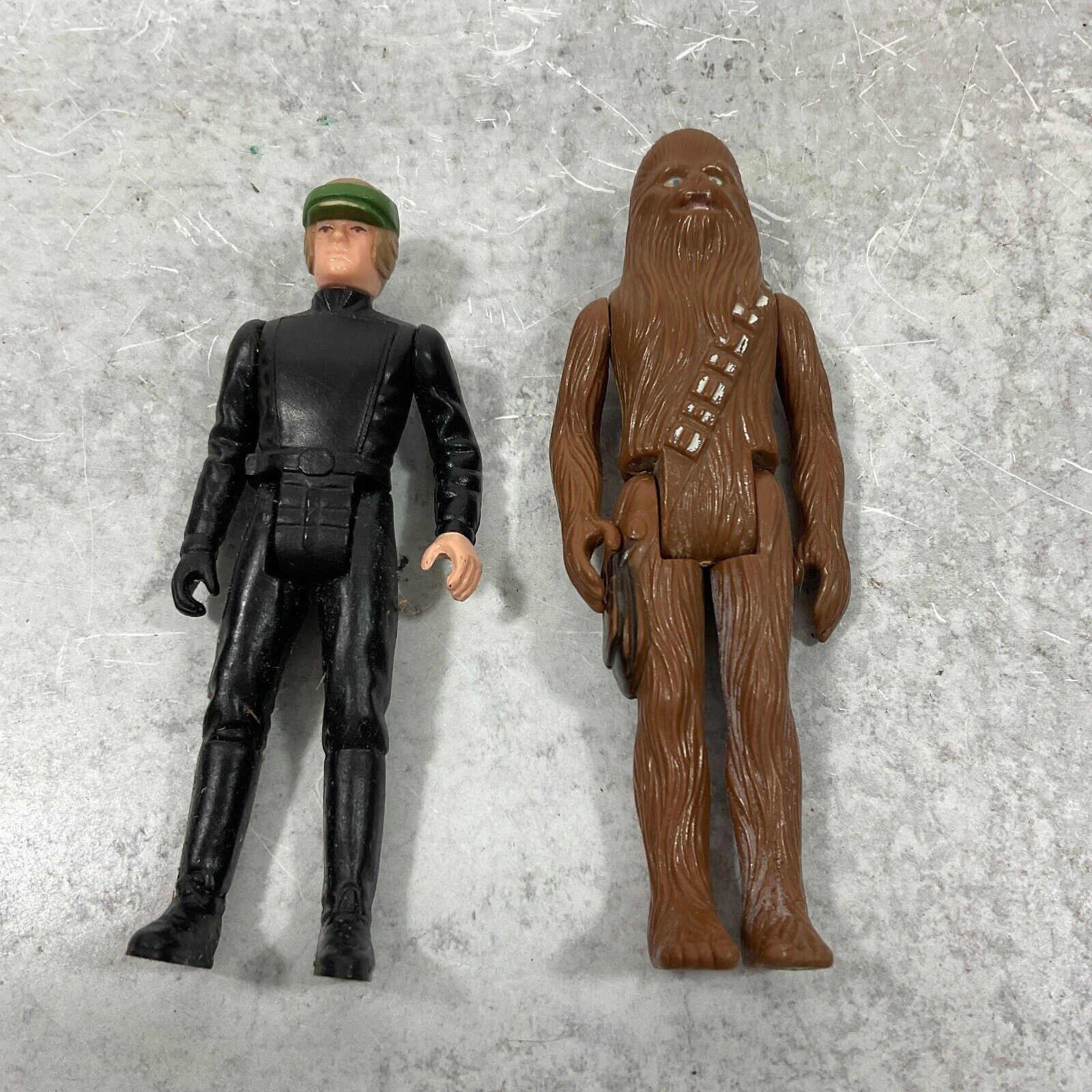 1977 Kenner Star Wars Chewbacca 1980 Imperial Commander Action Figures
