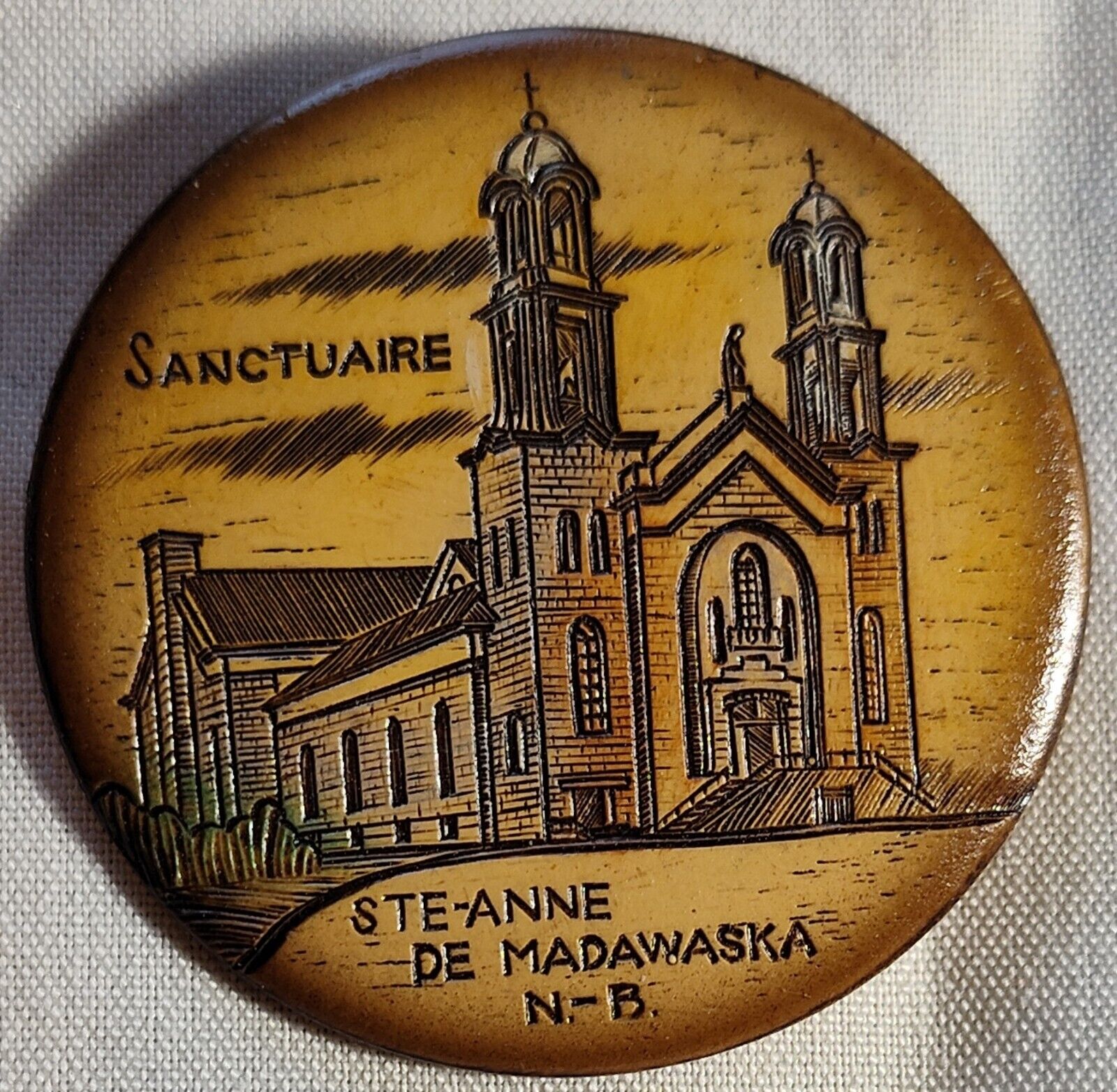 Vintage Ste Anne De Madawaska Sanctuaire New Brunswick 2 1/2 Inch Pin Medallion