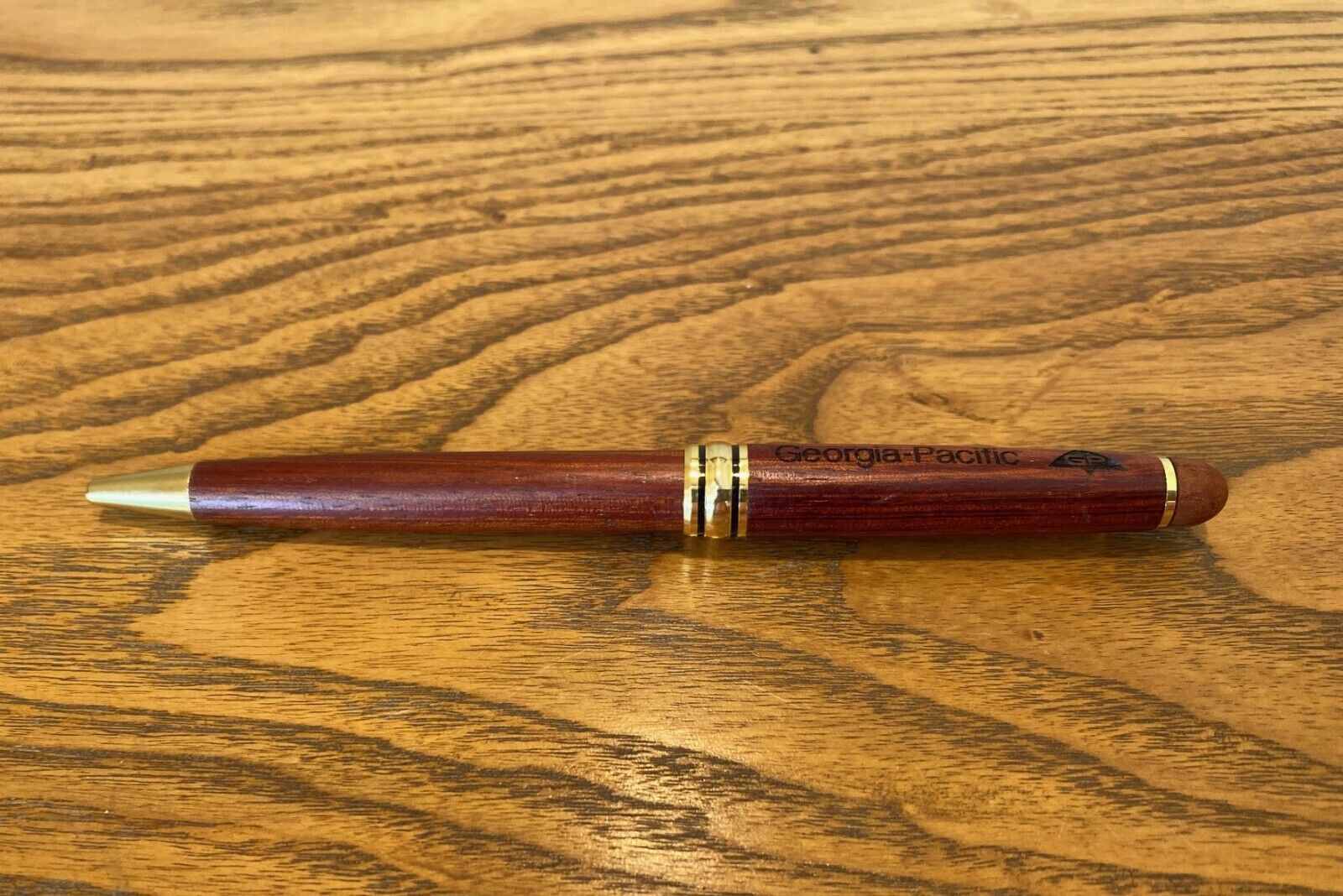 Vintage - Custom Georgia-Pacific Wooden Pen