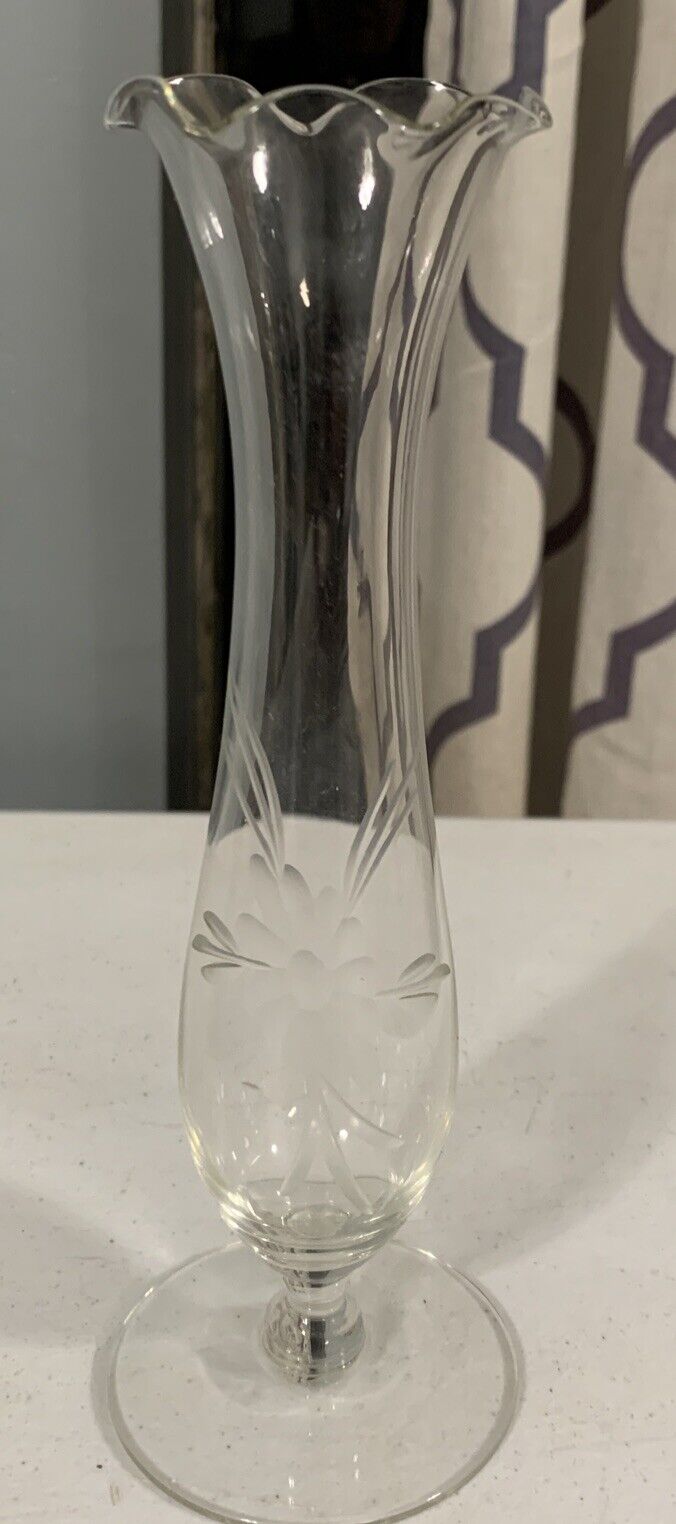 Vintage Rose Etched Bud Vase with Fluted/ Ruffled Top.