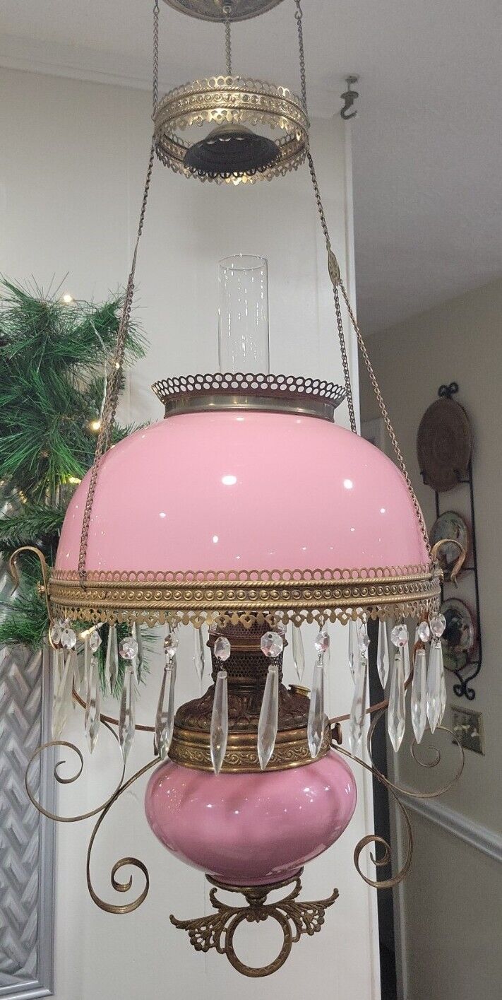 ANTIQUE VICTORIAN B&H HANGING PARLOR OIL LAMP W/ PRISMS PINK OPALINE SHADE& FONT