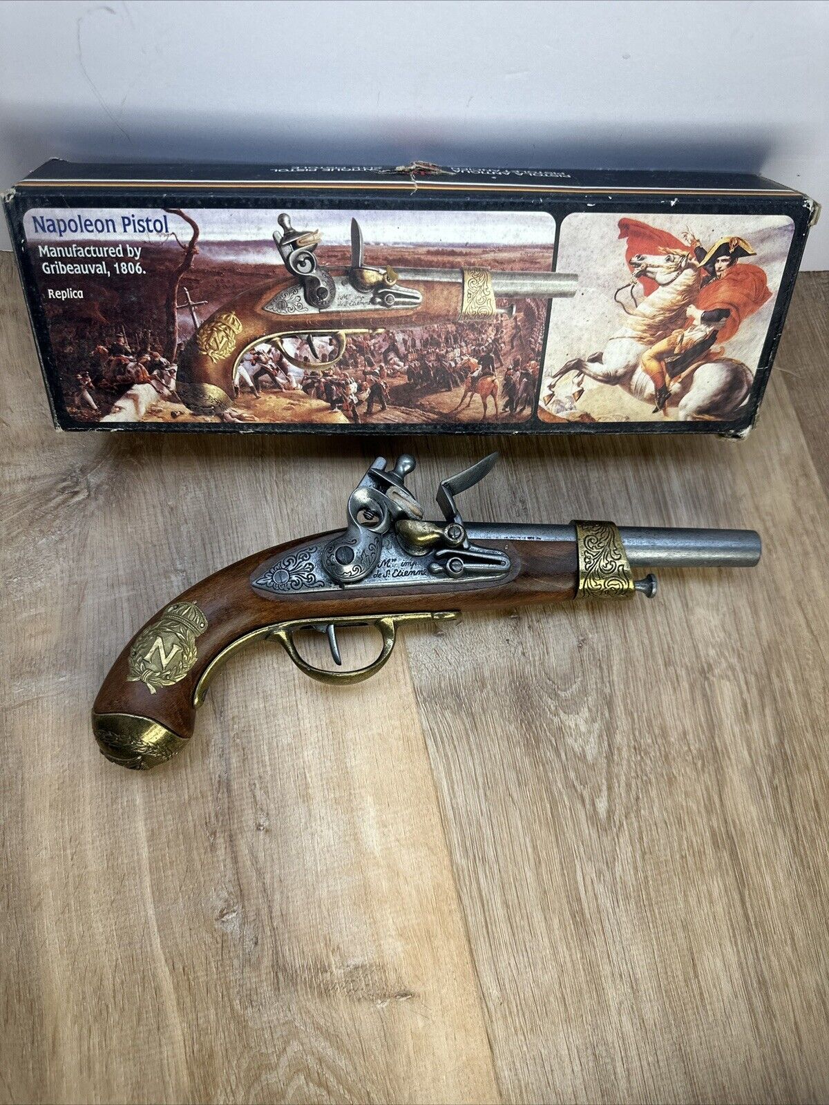 Napoleon Bonaparte Antique Gun With Box
