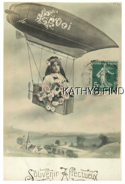 FRENCH TINTED POSTCARD D+4712 GIRL ON HOT AIR BALLOON - AFFECTIONATE MEMENTO