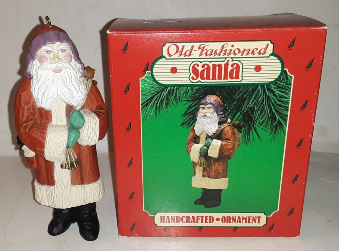 1986 Hallmark Keepsake Ornament - Old Fashioned Santa