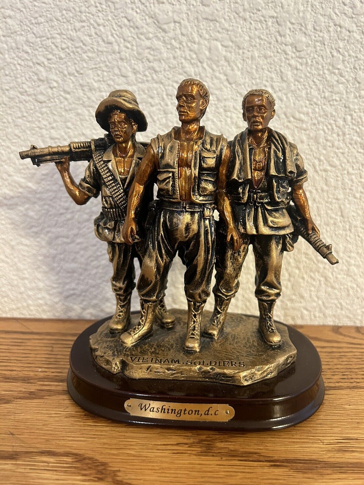 Vietnam Veterans War Memorial Replica Statue 6” The 3 Soldiers