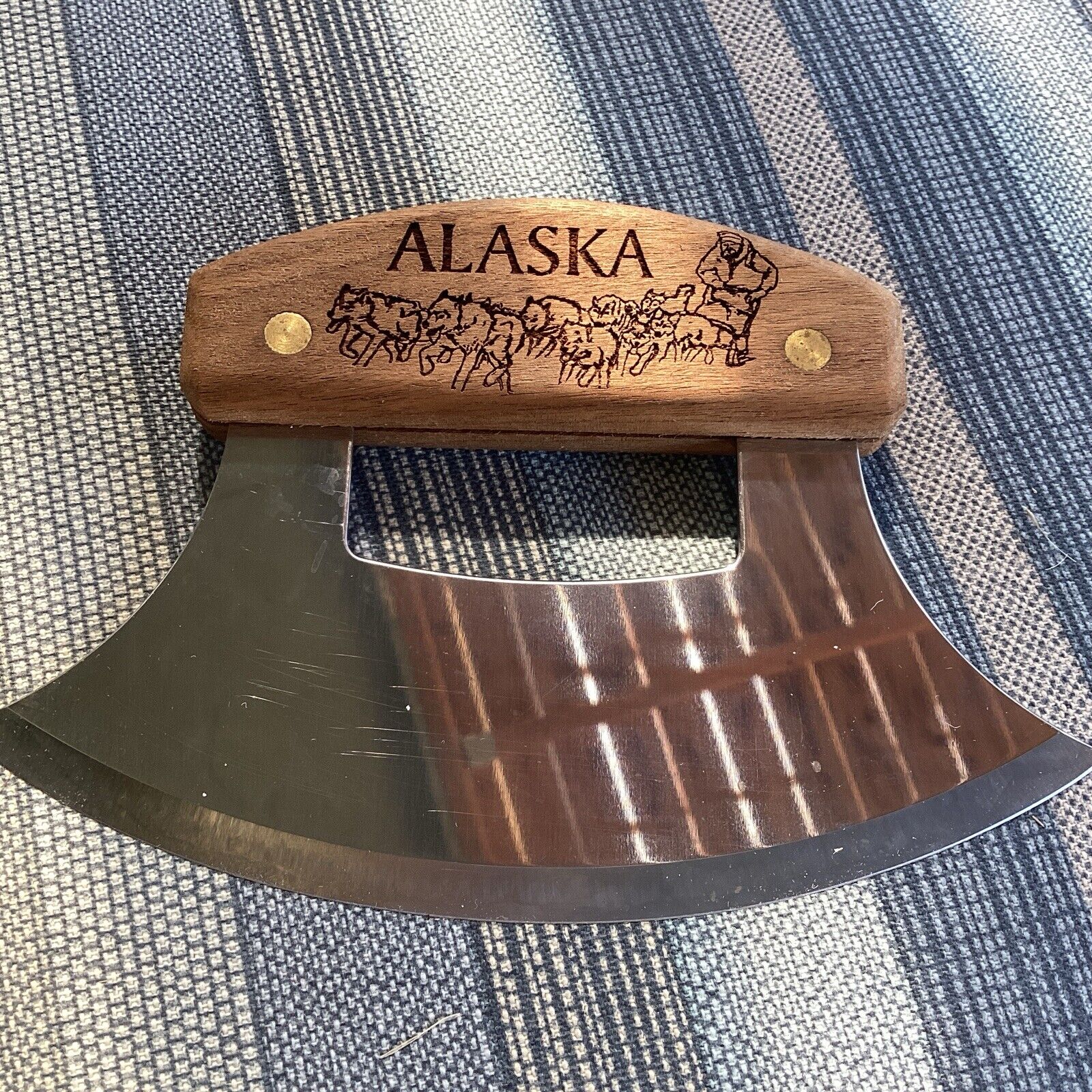 alaska ulu knife used