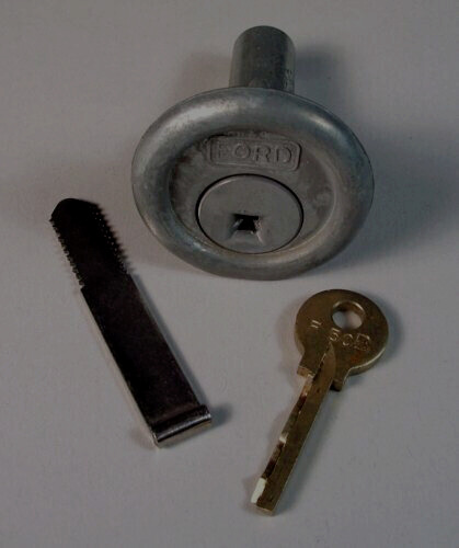 Ford F-50 Key Lock &Locking bar Original Round key FREE S/H PRIORITY & INSURANCE