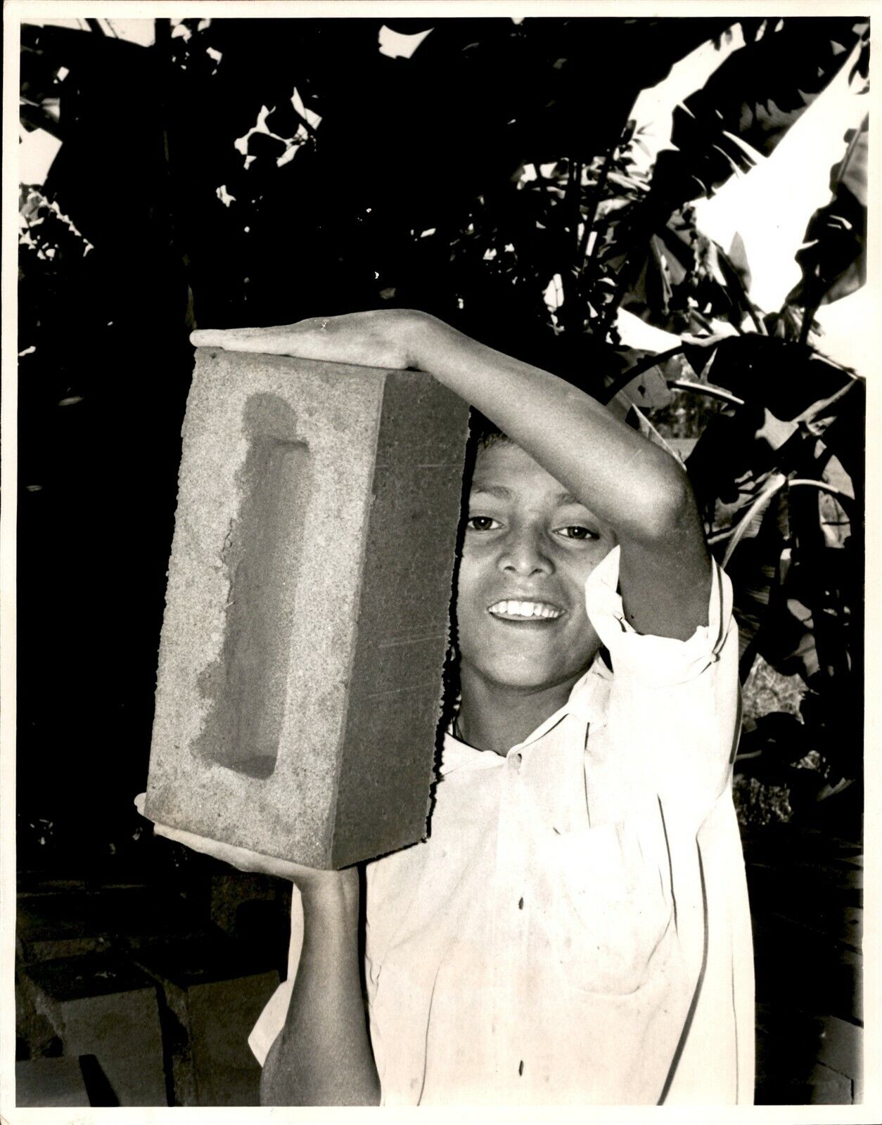 LG904 1972 Orig UPI Photo A BIG BARGAIN Adorable Young Boy CARE Humanitarian Aid