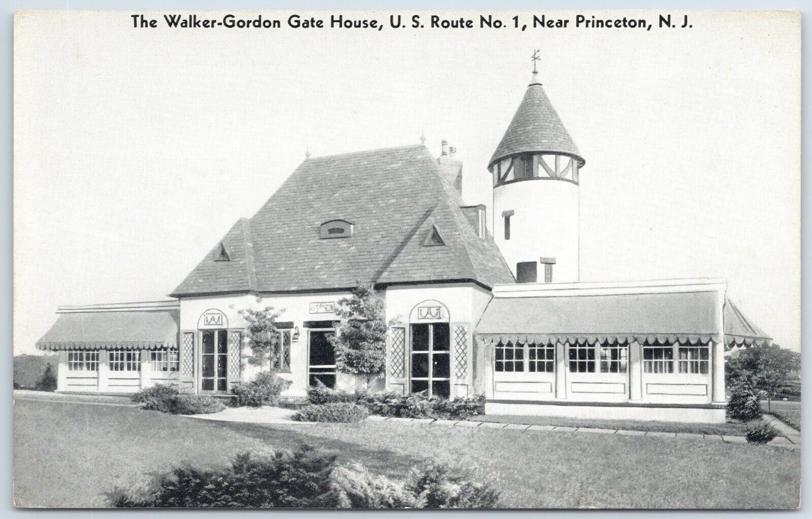 WALKER-GORDON GATE HOUSE POSTCARD NEAR PRINCETON NJ NEW JERSEY 1920s