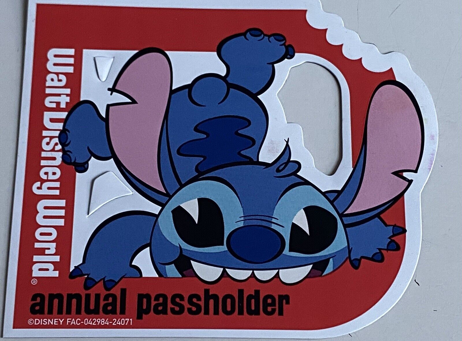 Walt Disney World Epcot Annual Passholder Exclusive Magnet Stitch 2024 NEW
