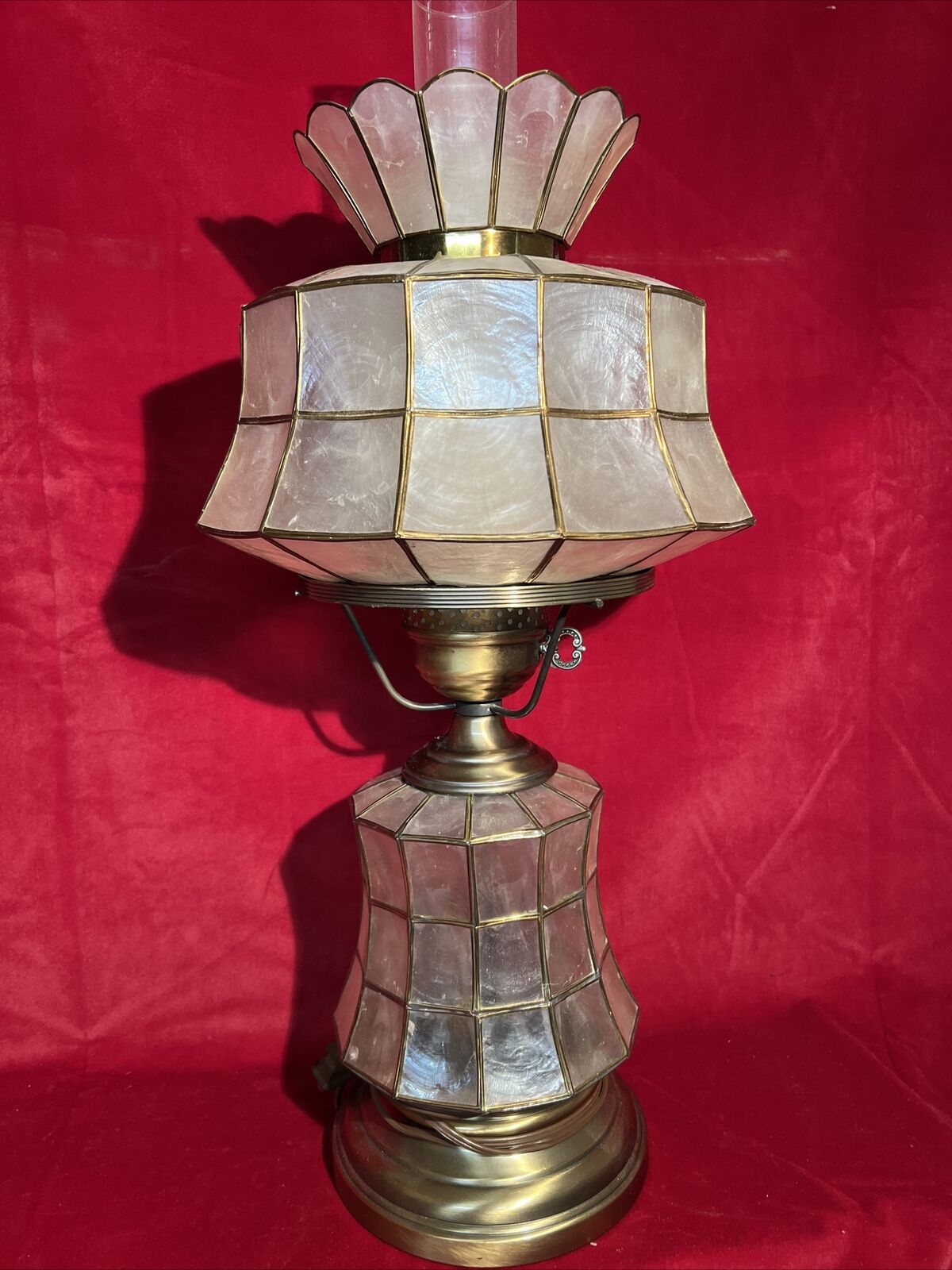 Vintage Capiz Shell Table Lamp Hurricane Gold Brass Unique Dual Light 23” (P10)